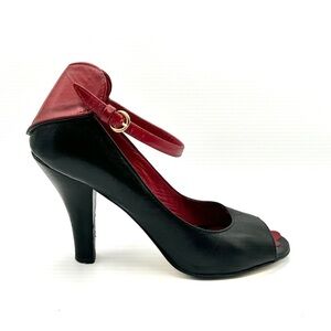LOVE MOSCHINO PUMPS OPEN TOE LEATHER HEEL RED AND BLACK SHOE HEART SHAPE SIZE 38
